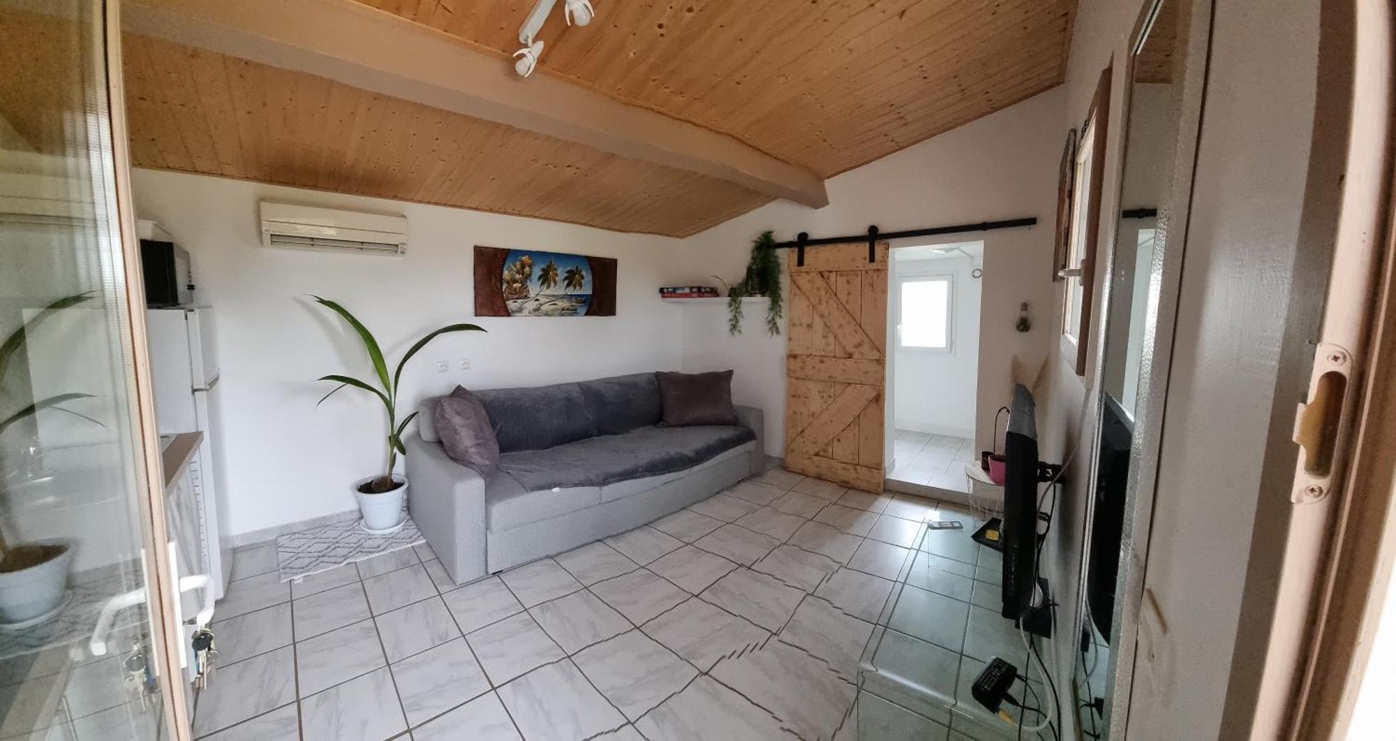 Le Mazet Hotel Poussan Bagian luar foto